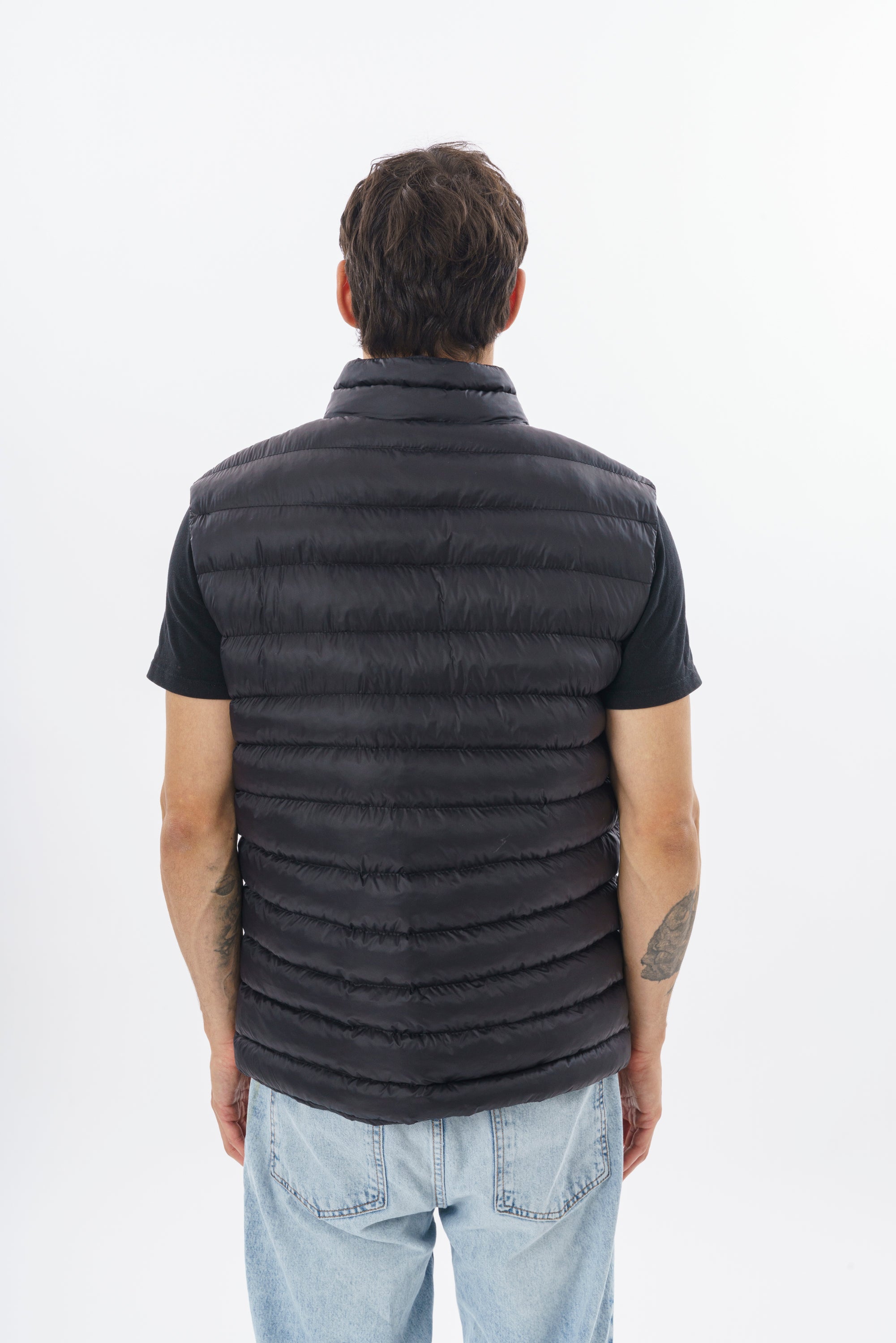 ROSSPALL Elevated Puffer Vest – Soft-Touch Finish & Refined Details