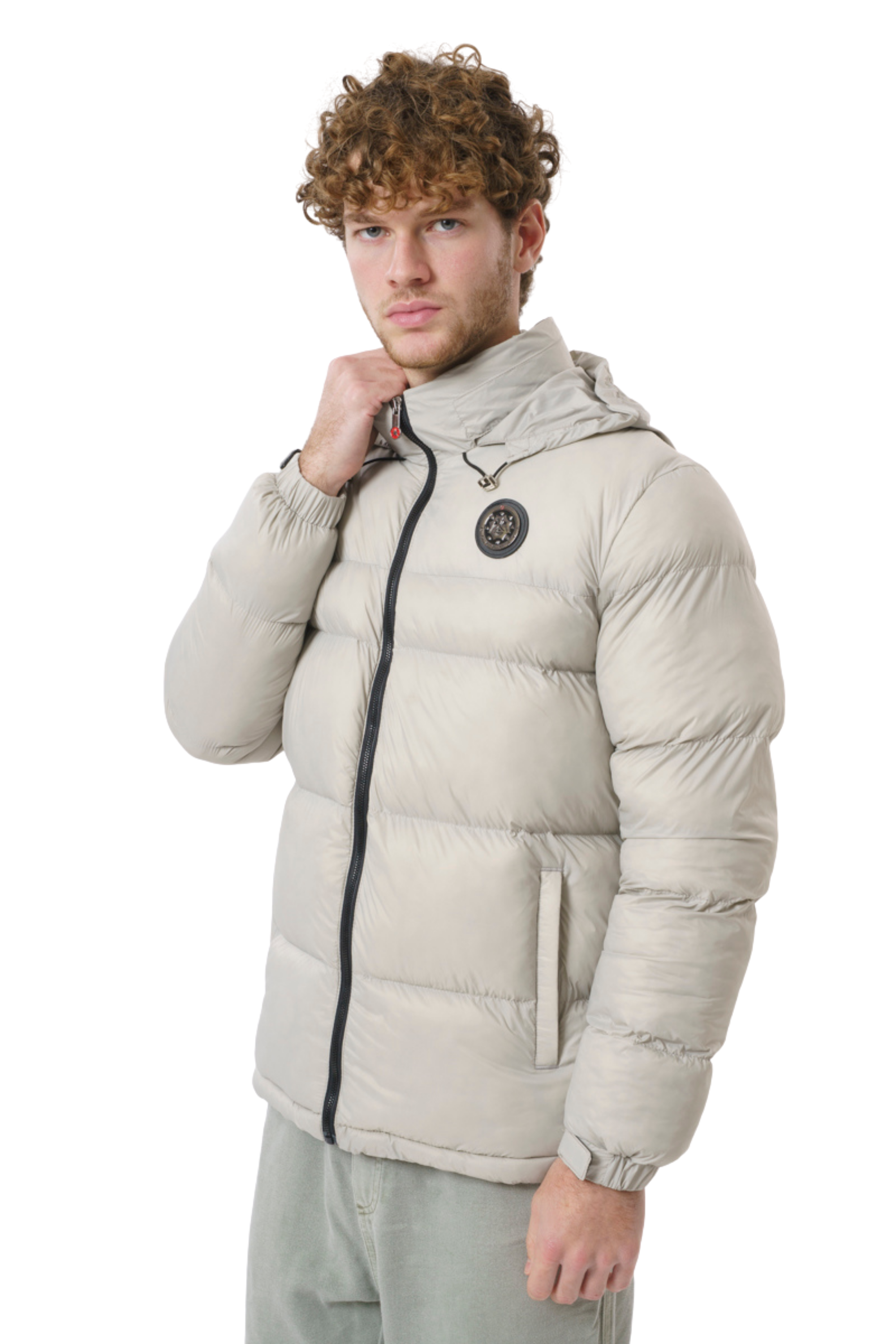 How to Layer Men's Outerwear for Maximum Style and Warmth