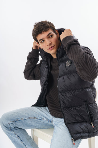 ROSSPALL Premium Puffer Vest – Timeless Warmth and Effortless Style