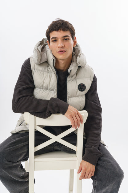 ROSSPALL Premium Puffer Vest – Timeless Warmth and Effortless Style