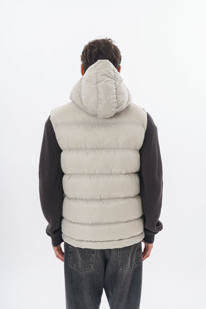 ROSSPALL Premium Puffer Vest – Timeless Warmth and Effortless Style