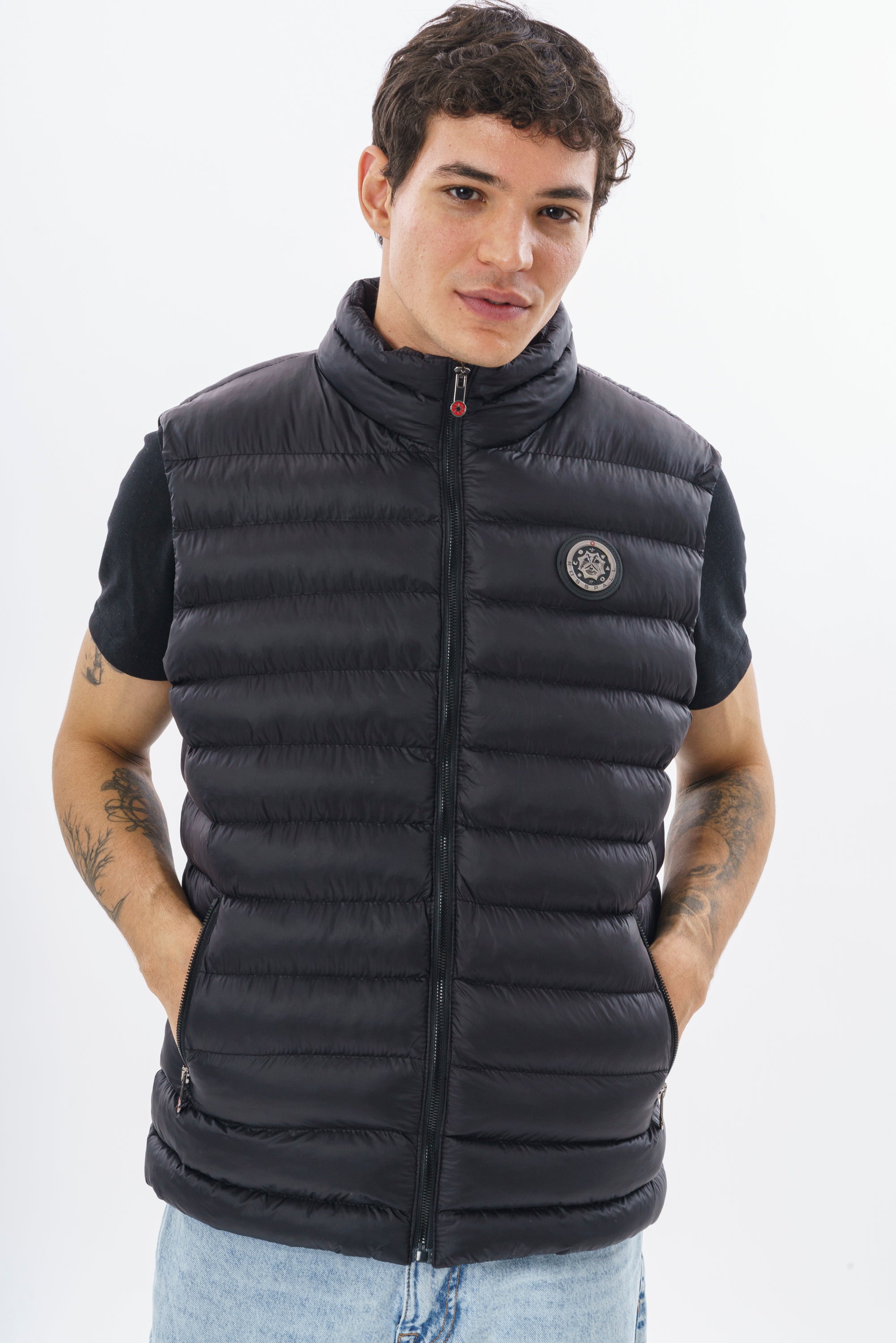 ROSSPALL Elevated Puffer Vest – Soft-Touch Finish & Refined Details