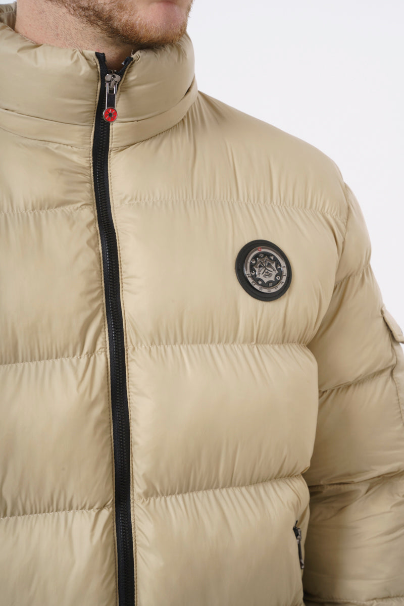 ROSSPALL Premium Puffer Jacket – Modern Warmth with a Luxurious Feel