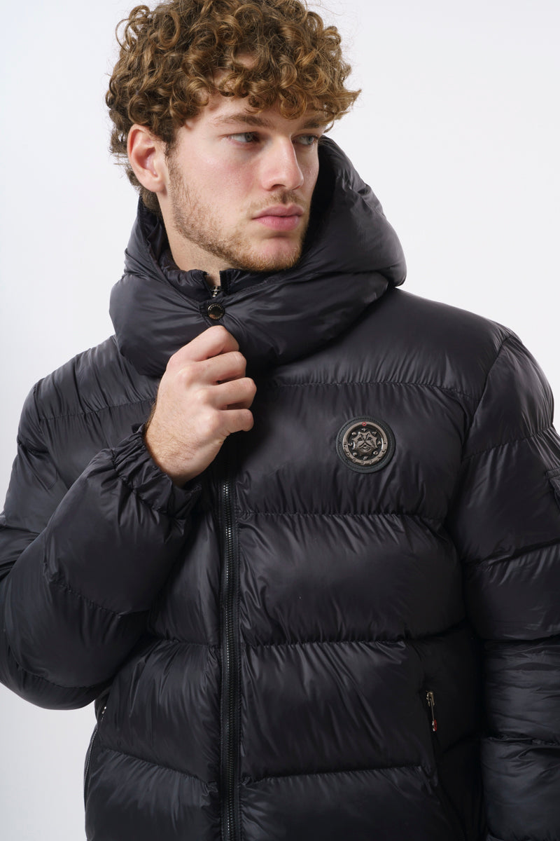 ROSSPALL Premium Puffer Jacket – Modern Warmth with a Luxurious Feel