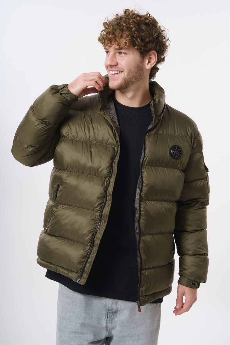 ROSSPALL Premium Puffer Jacket – Modern Warmth with a Luxurious Feel