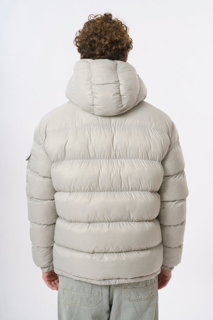 ROSSPALL Premium Puffer Jacket – Modern Warmth with a Luxurious Feel