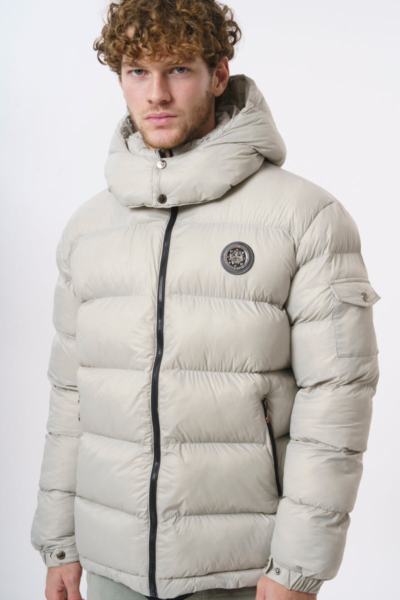 ROSSPALL Premium Puffer Jacket – Modern Warmth with a Luxurious Feel